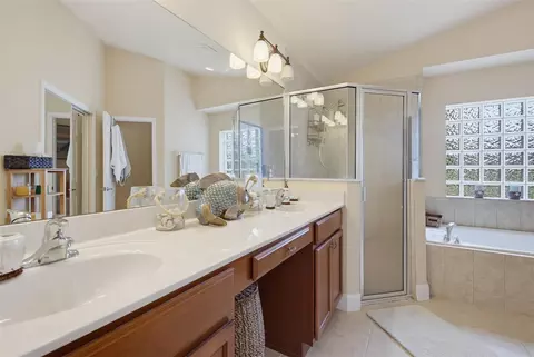 Bath - 16 Westland Run, Ormond Beach, FL 32174 photo 3 of 5