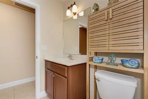 Bath - 16 Westland Run, Ormond Beach, FL 32174 photo 2 of 5