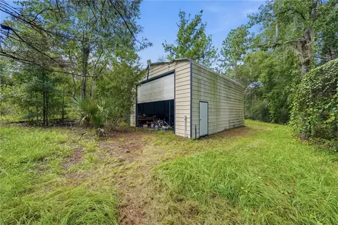 105 Perry Ave, Satsuma, FL 32189 photo 4