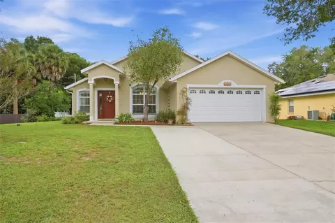 1544 Center St, Deland, FL 32720