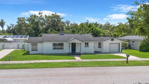 1158 W Minnesota Ave, Deland, FL 32720