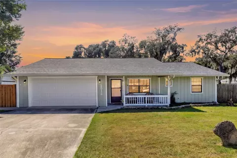 Exterior - 2512 Pine Tree Dr, Edgewater, FL 32141 photo 8 of 8