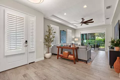 Entry Way - 8 Hawk Roost Ct, Ormond Beach, FL 32174 photo 2 of 2