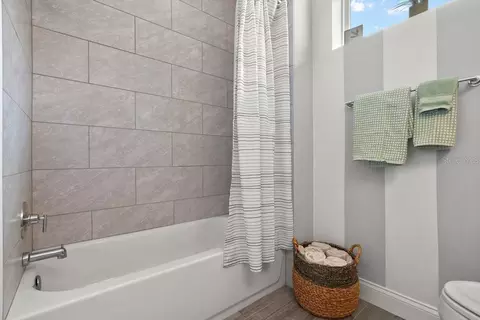Bath - 8 Hawk Roost Ct, Ormond Beach, FL 32174 photo 4 of 4
