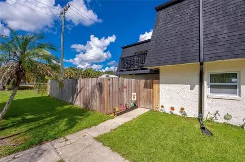 36 Springwood Sq, Port Orange, FL 32129