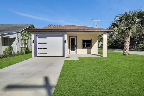 700 Loomis Ave, Daytona Beach, FL 32114