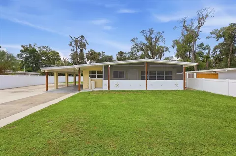 742 Temple Ave, Orange City, FL 32763