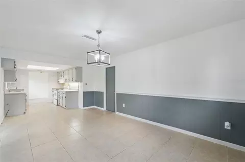 Dining - 1679 E Apache Cir, Deltona, FL 32725 photo 2 of 2