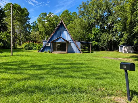 45631 Pennsylvania St, Paisley, FL 32767