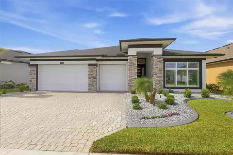 409 Mosaic Blvd, Daytona Beach, FL 32124
