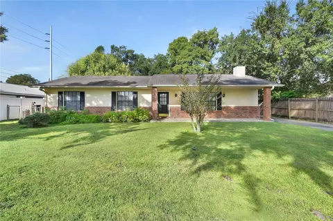 1620 5th Ave, Deland, FL 32724