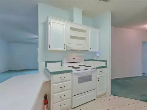Kitchen - 53 Terra Ceia Ct, Debary, FL 32713 photo 3 of 8