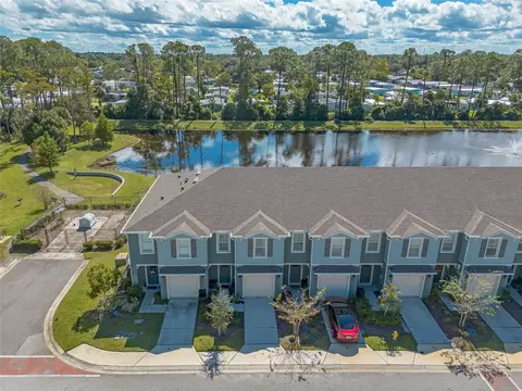 84 Bella Lago Cir, Port Orange, FL 32129