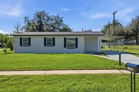 1321 Fountainhead Dr, Deltona, FL 32725