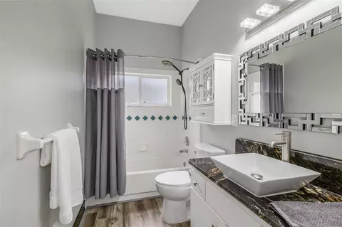 Bath - 20 Walden, Ormond Beach, FL 32174 photo 1 of 5