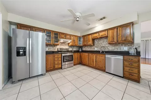 Kitchen - 4705 E Little Ct, Cocoa, FL 32926 photo 1 of 2