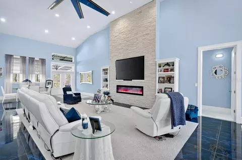 Living - Undisclosed, Ormond Beach, FL 32174 photo 3 of 4