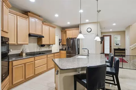 Kitchen - 536 Bottlebrush Loop, Sanford, FL 32771 photo 2 of 4