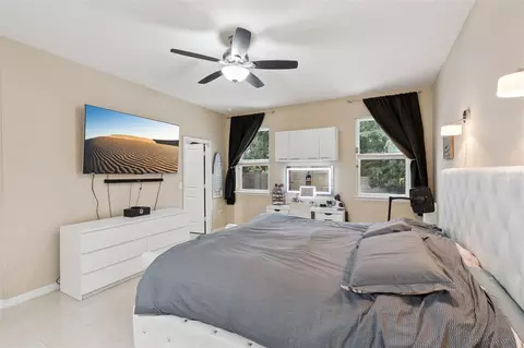 Bedroom - 536 Bottlebrush Loop, Sanford, FL 32771 photo 2 of 5