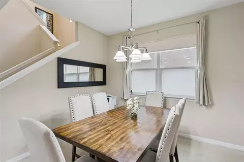 Dining - 536 Bottlebrush Loop, Sanford, FL 32771 photo 2 of 2