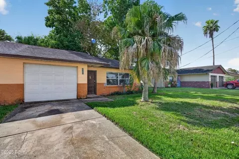 927 Boulder Dr, South Daytona, FL 32119