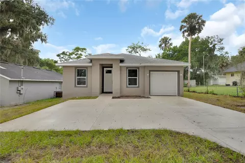 114 S Grove St, Deland, FL 32724