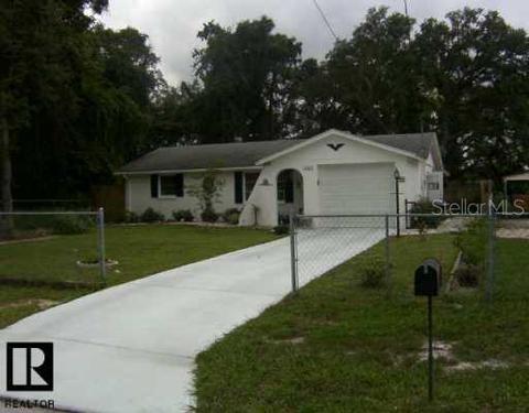 7902 Akron Ave, Hudson, FL 34667 photo 1