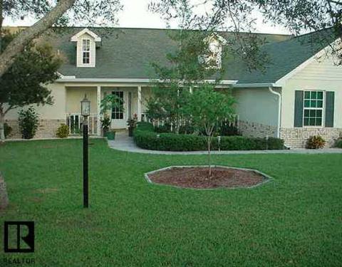 18346 Sand Pine Dr, Spring Hill, FL 34610 photo 1