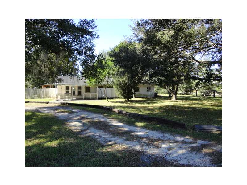 13850 Cr 737, Webster, FL 33597 photo 1