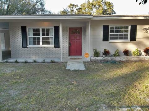 3002 E 149th Ave, Lutz, FL 33559 photo 1