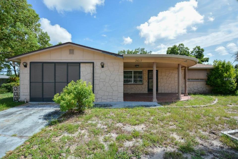  2617 Edison Pl, Holiday, FL 34691 photo 1