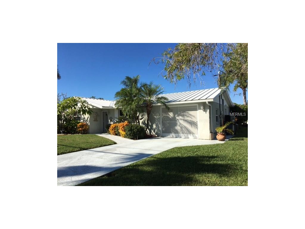 6737 Clark St, Hudson, FL 34667 photo 1