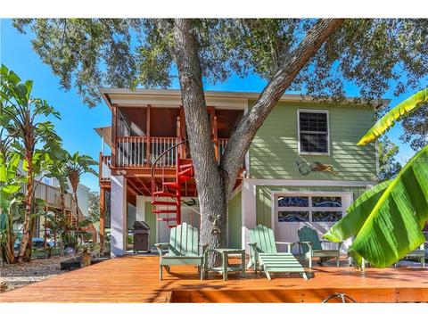 7170 Westwind St, Weeki Wachee, FL 34607 photo 1