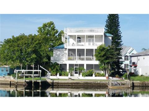 6637 Harbor Dr, Hudson, FL 34667 photo 1