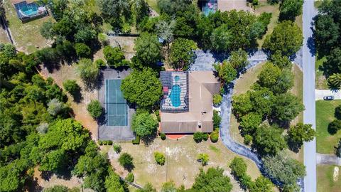 5408 Patricia Pl, Weeki Wachee, FL 34607 photo 1
