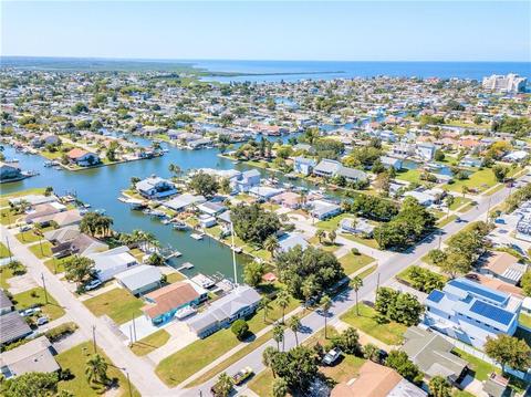 Hudson Beach Estates Hudson Real Estate | 50 Homes for Sale in Hudson