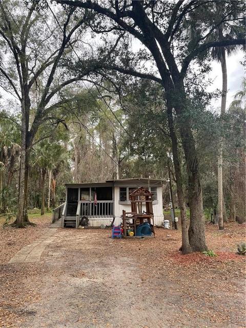 64 N Maple St, Inglis, FL 34449 photo 1
