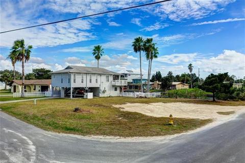 3486 Centavo Ct, Hernando Beach, FL 34607 photo 1