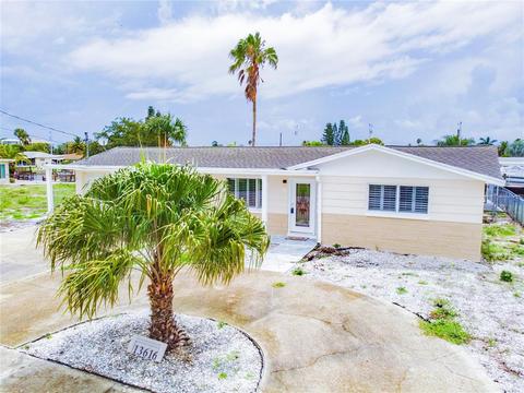 13616 Veronica Dr, Hudson, FL 34667 photo 1