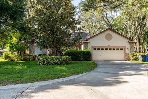 600 Hitching Post Dr, Brandon, FL 33511 photo 1