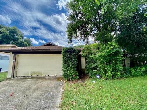 115 Mahogany Dr, Seffner, FL 33584 photo 1