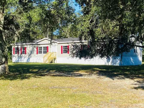 102 SW Marion Mann Ter, Lake City, FL 32024