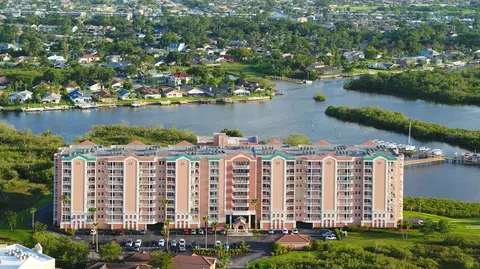 4516 Seagull Dr #305, New Port Richey, FL 34652