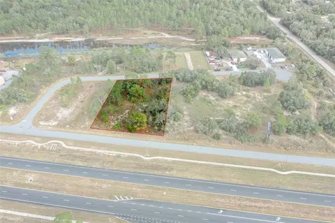 10369 Needham Ct, Weeki Wachee, FL 34613
