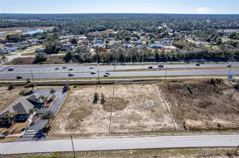 10260 Yale Ave, Weeki Wachee, FL 34613