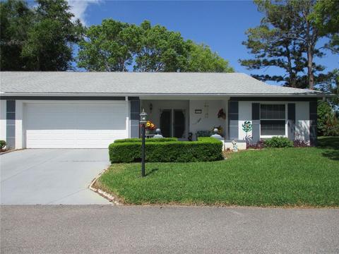 11121 Sandtrap Dr #12, Port Richey, FL 34668