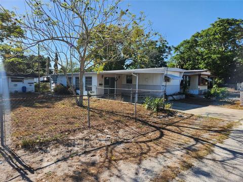 13121 Dania St, Hudson, FL 34667