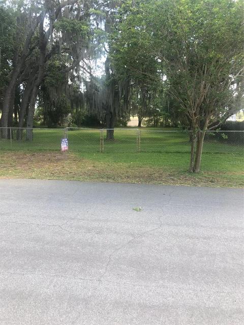 1462 Ivydale Rd, Spring Hill, FL 34606