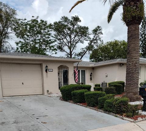 10011 Old Hickory Ln, Port Richey, FL 34668