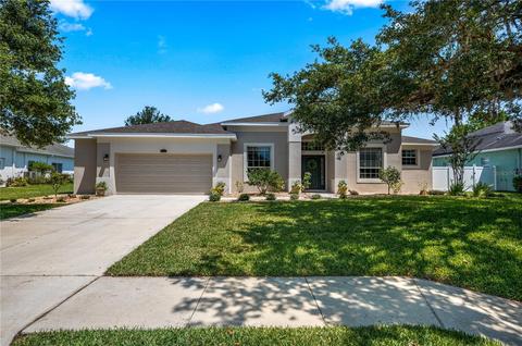 13601 Weatherstone Dr, Spring Hill, FL 34609